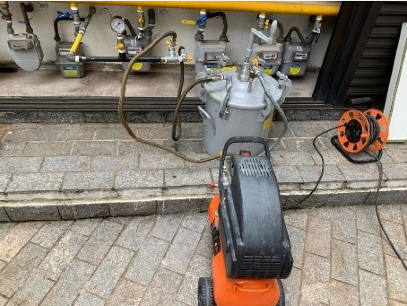 aplicação de resina tubulação de gás